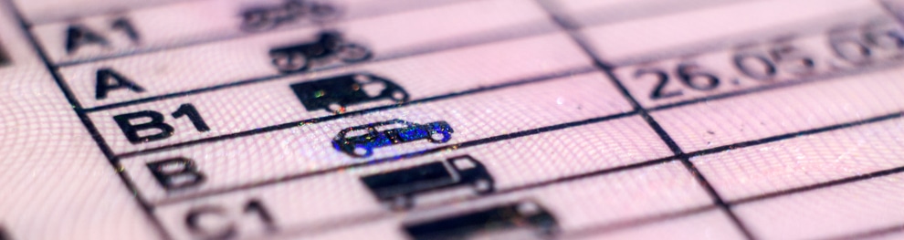 Führerschein mit 17: Eine Begleitperson ist Pflicht