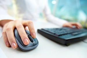 In Nürnberg können Sie Wunschkennzeichen sowohl bei der Zulassungsstelle als auch online reservieren.