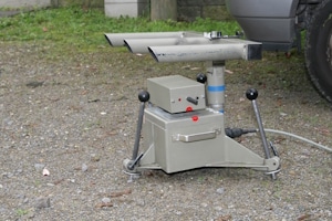 Der Radarbot-Blitzer ist ein Radawarner, der mit Lichtschranken funktioniert