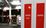 Zapfs&auml;ule f&uuml;r Super an der Tankstelle