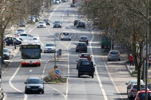 Ein Verkehrsrechtsschutz ist steuerlich absetzbar, wenn der Schutz beruflich relevant ist.