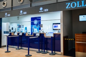 Zollgebühren zurückfordern: Bei einer Rücksendung der Ware ins Drittland kann man sein Geld, das zuvor an den Zoll ging, mithilfe weniger Nachweise zurückerhalten.